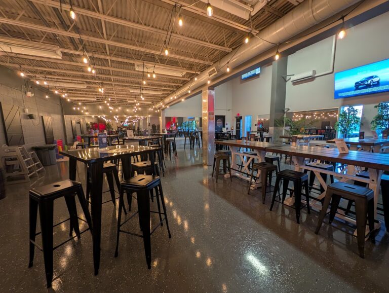 PXL 20250823 232829551 768x578