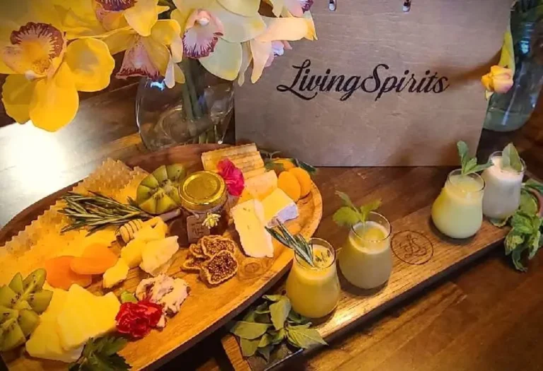 event crafted for spring a cheese cocktail pairing experience livi 768x525